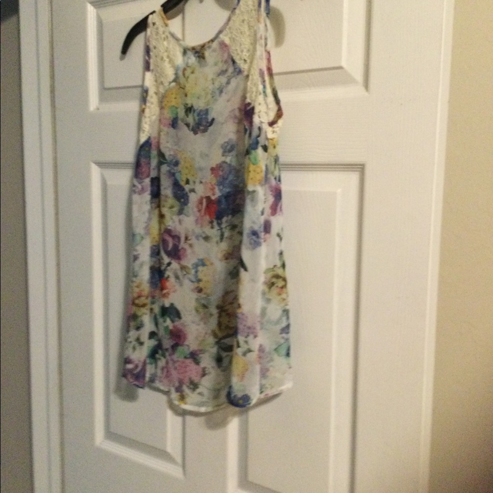 Woman top